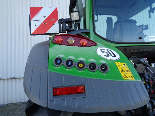 جرار Fendt 724 Vario Gen6 Power: صور 9