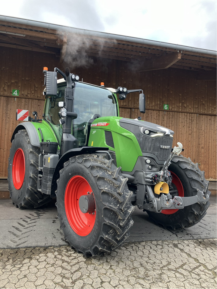 Fendt 728 Vario Gen7 - جرار: صور 1 Fendt 728 Vario Gen7 - جرار: صور 1
