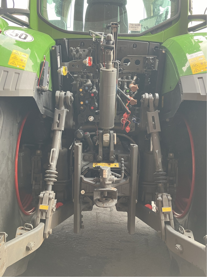 Fendt 728 Vario Gen7 - جرار: صور 4 Fendt 728 Vario Gen7 - جرار: صور 4