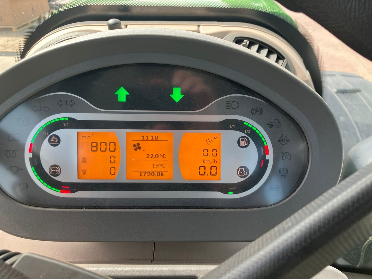 Fendt 828 Vario S4 Profi Plus - جرار: صور 2 Fendt 828 Vario S4 Profi Plus - جرار: صور 2