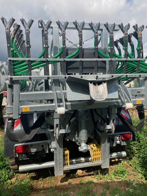 Fliegl Vakuumfasswagen VFW 14000 Maxx - آلات الأسمدة: صور 3 Fliegl Vakuumfasswagen VFW 14000 Maxx - آلات الأسمدة: صور 3