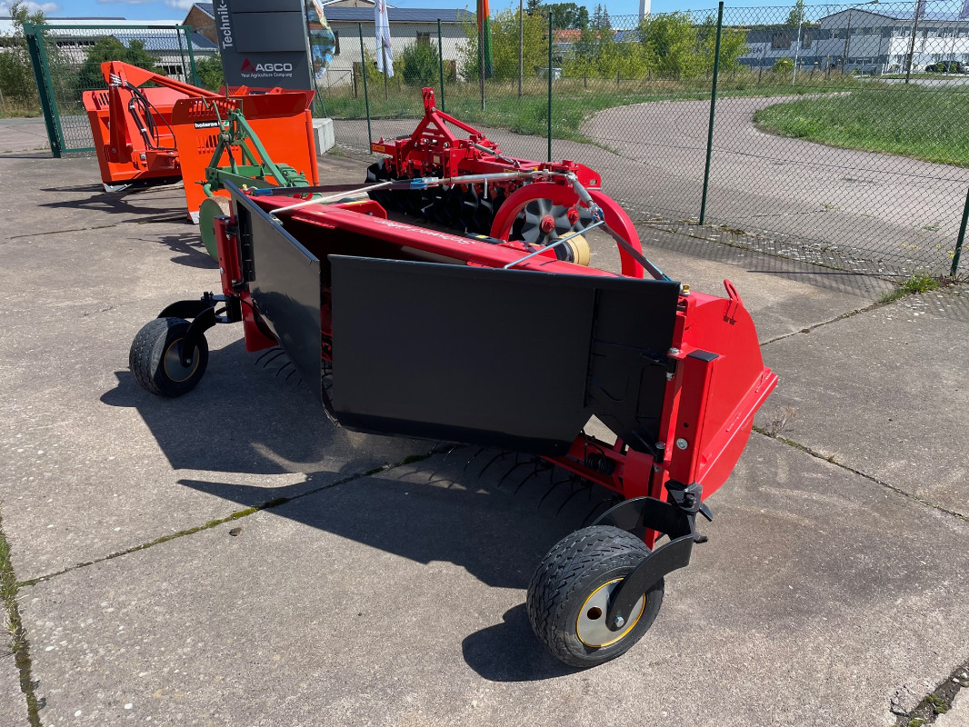 Fransgard Schwadlüfter SV 2500 - لمّامَة القش: صور 2 Fransgard Schwadlüfter SV 2500 - لمّامَة القش: صور 2