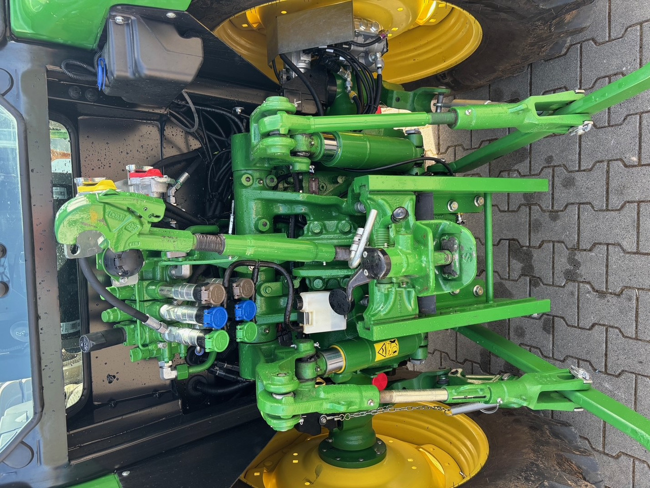 John Deere 5090 M - جرار: صور 5 John Deere 5090 M - جرار: صور 5