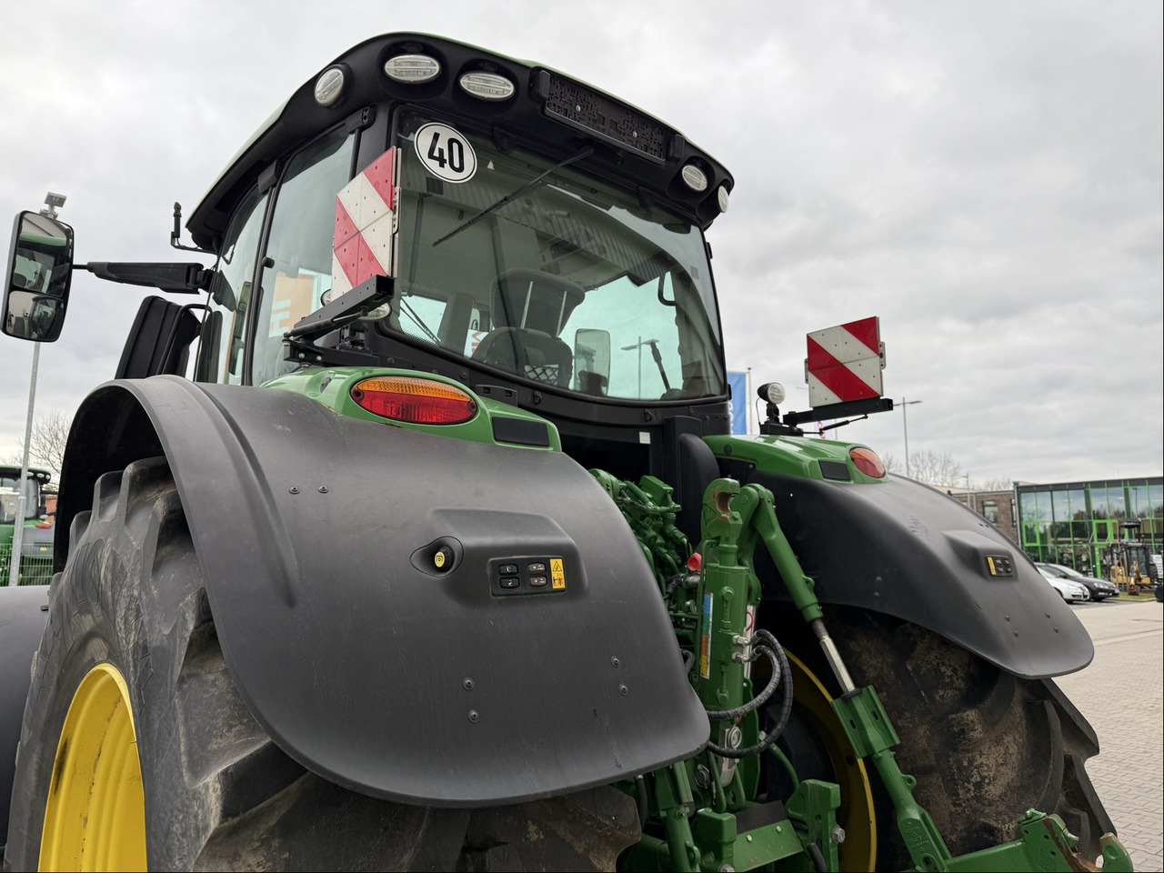 John Deere 6250 R - جرار: صور 5 John Deere 6250 R - جرار: صور 5