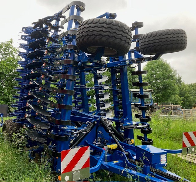 Köckerling Rebell classic 800 T 2.0 - الأمشاط الزراعية: صور 1 Köckerling Rebell classic 800 T 2.0 - الأمشاط الزراعية: صور 1