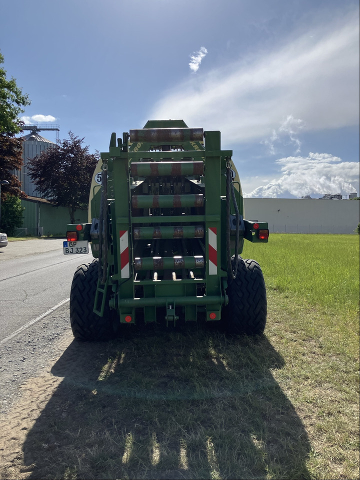 Krone Big Pack 890 XC - مكبس البالات المستطيله: صور 4 Krone Big Pack 890 XC - مكبس البالات المستطيله: صور 4