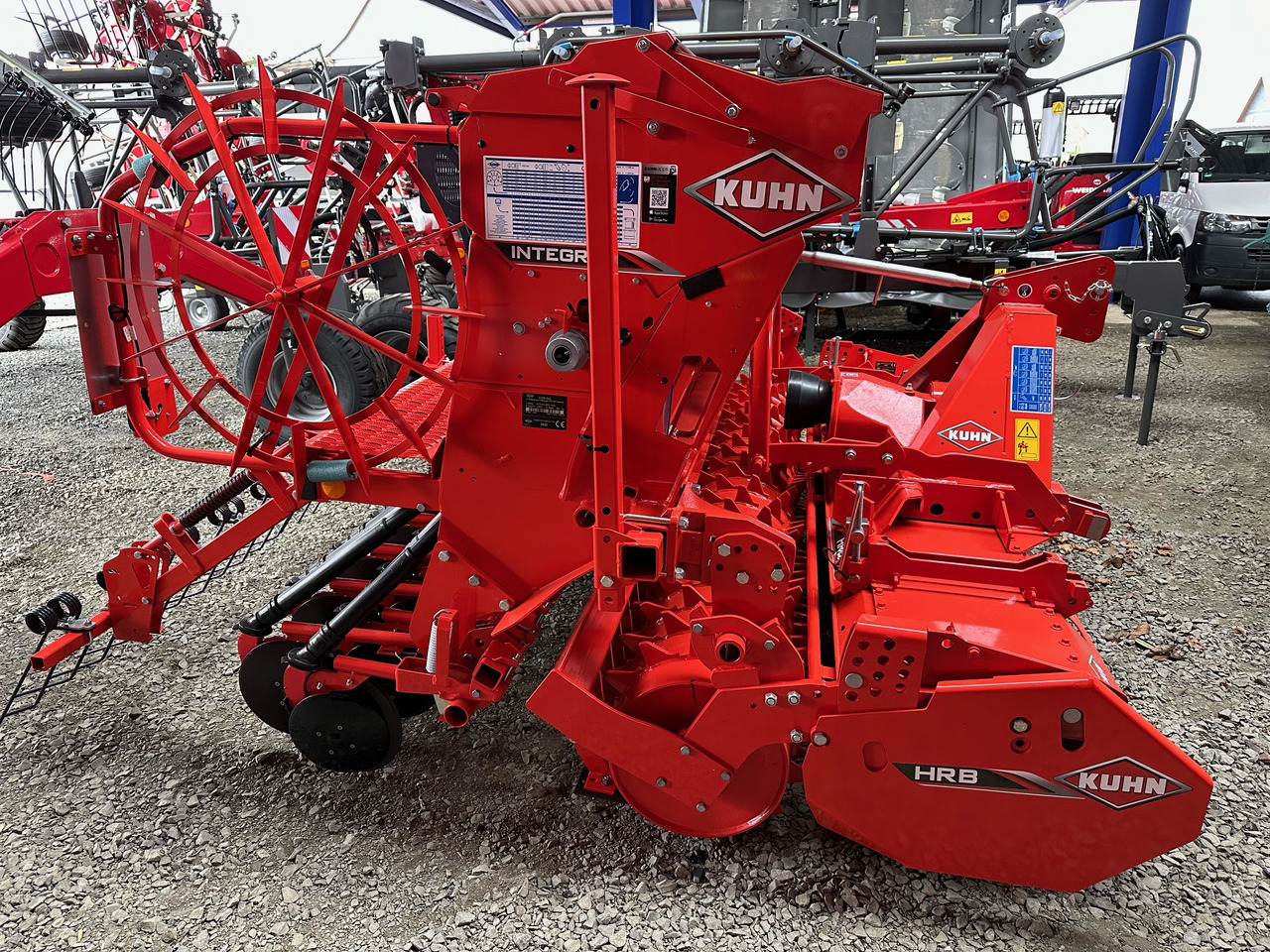 Kuhn Integra 3003 24 SD - معدات بذار: صور 2 Kuhn Integra 3003 24 SD - معدات بذار: صور 2
