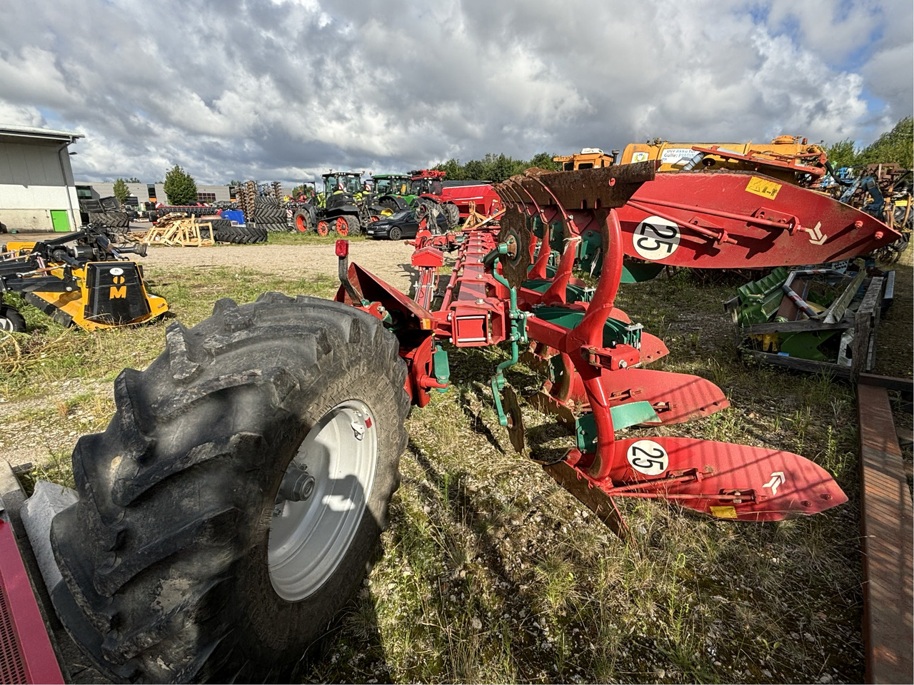 Kverneland 6300 S Variomat 7-Schar - محراث: صور 4 Kverneland 6300 S Variomat 7-Schar - محراث: صور 4