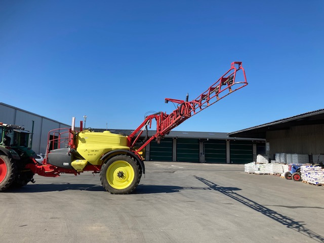 Kverneland iXtrack C 40 - آلة الرش: صور 4 Kverneland iXtrack C 40 - آلة الرش: صور 4