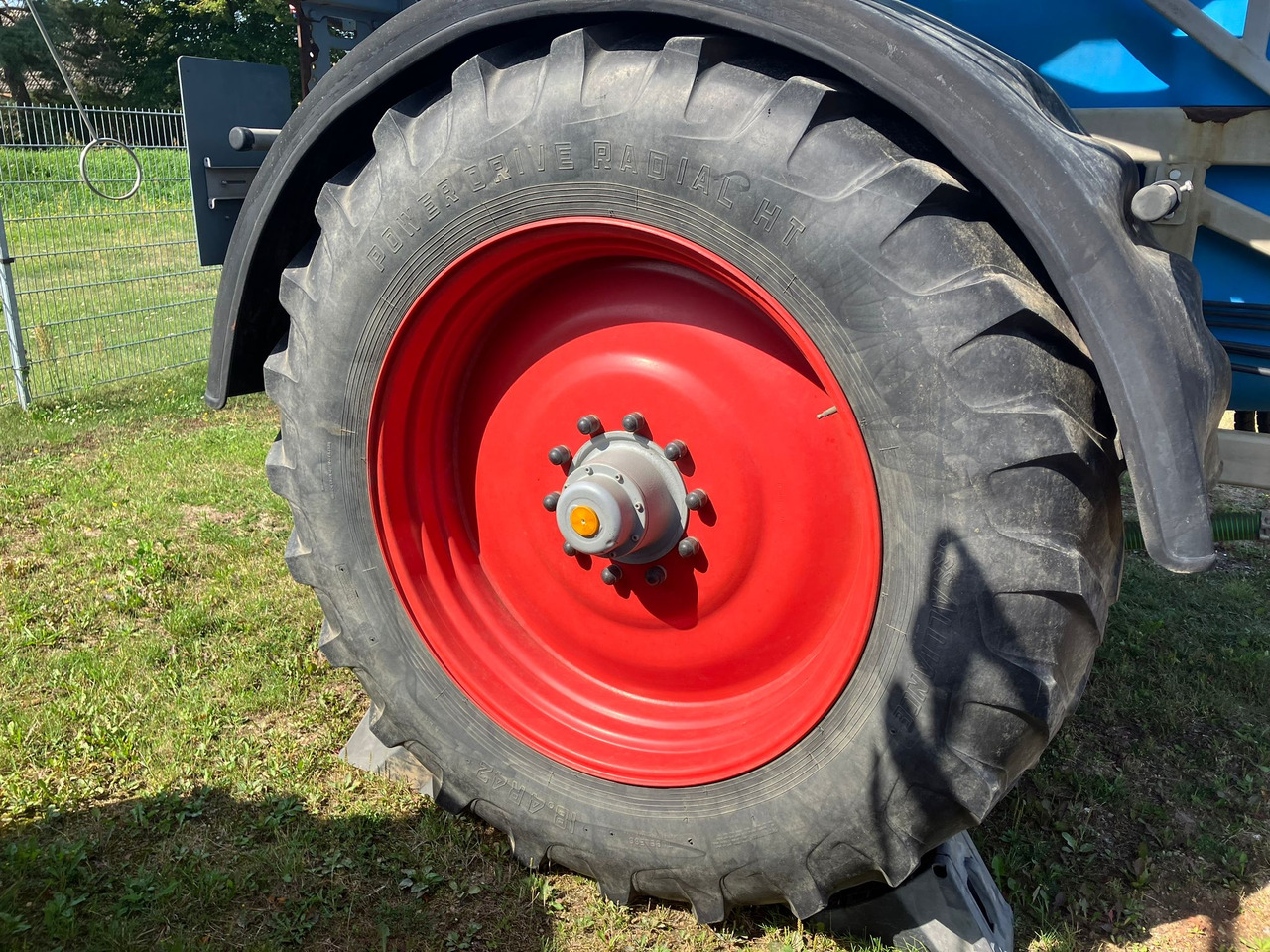 Lemken Primus 45 - آلة الرش: صور 4 Lemken Primus 45 - آلة الرش: صور 4
