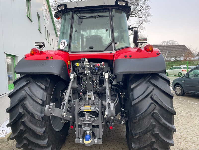 Massey Ferguson 6S.135 Dyna-VT EFFICIENT - جرار: صور 5 Massey Ferguson 6S.135 Dyna-VT EFFICIENT - جرار: صور 5