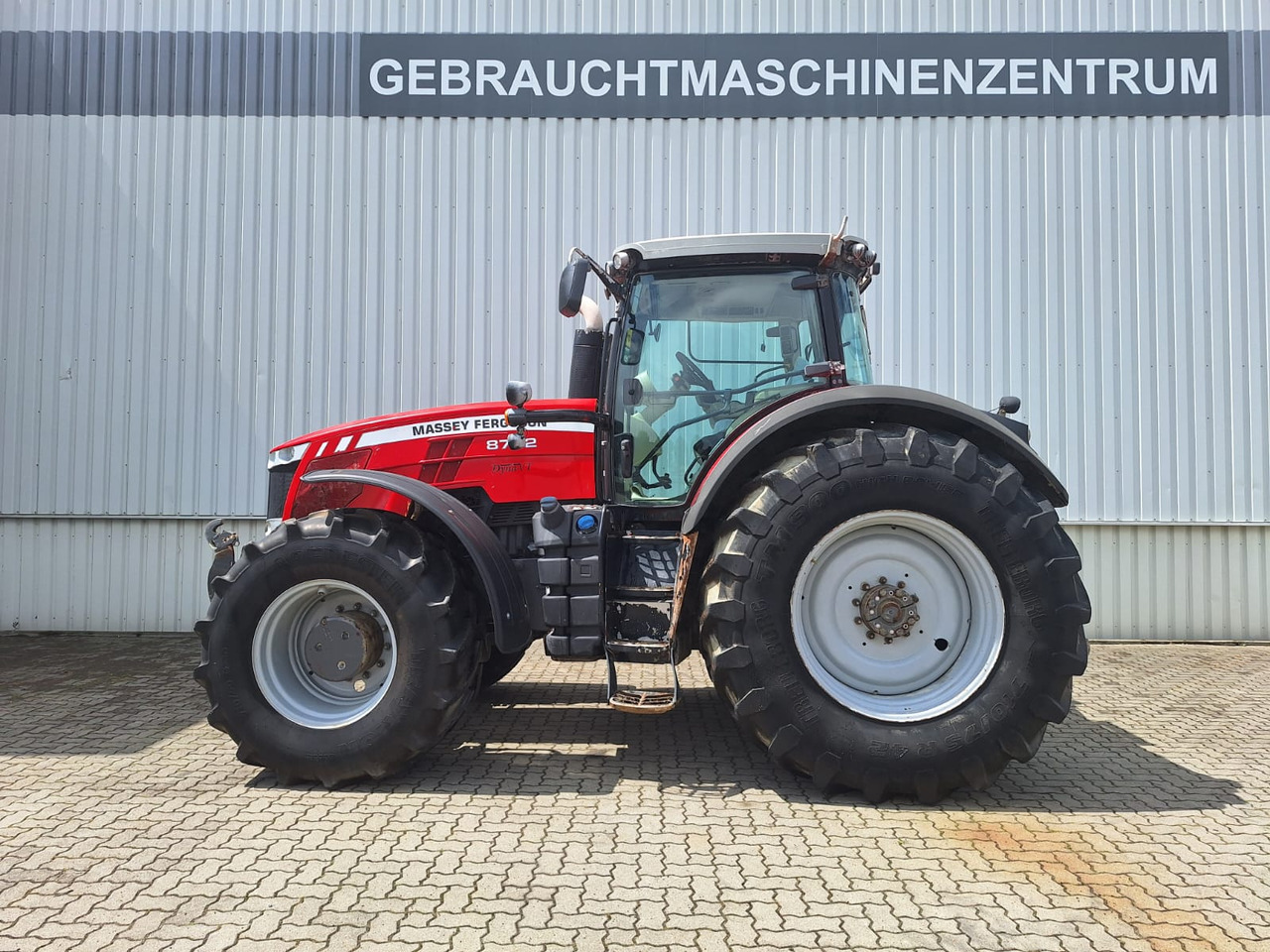 Massey Ferguson 8732 DVT EX - جرار: صور 1 Massey Ferguson 8732 DVT EX - جرار: صور 1
