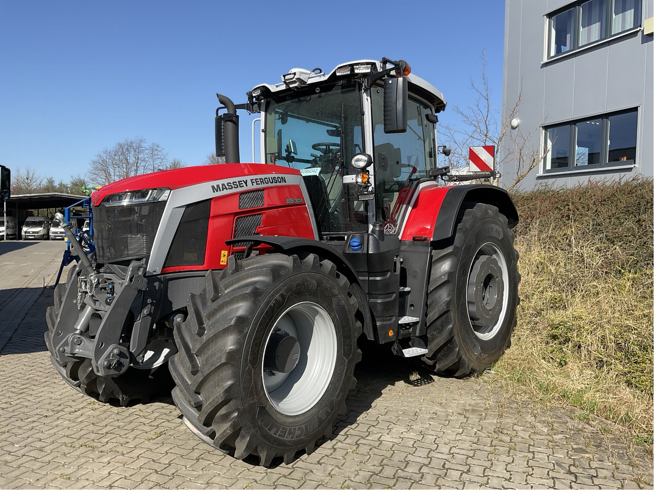 Massey Ferguson 8S.305 Dyna-VT EXCLUSIVE - جرار: صور 1 Massey Ferguson 8S.305 Dyna-VT EXCLUSIVE - جرار: صور 1