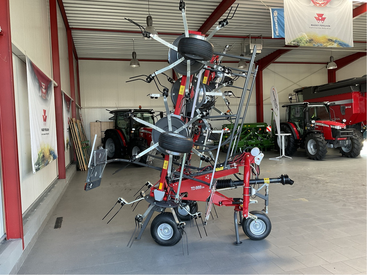 Massey Ferguson TD 868 DN Heuwender - لمّامَة القش: صور 2 Massey Ferguson TD 868 DN Heuwender - لمّامَة القش: صور 2