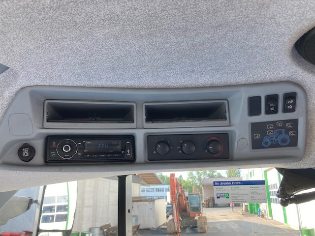 New Holland T6.155 AutoCommand - جرار: صور 4 New Holland T6.155 AutoCommand - جرار: صور 4