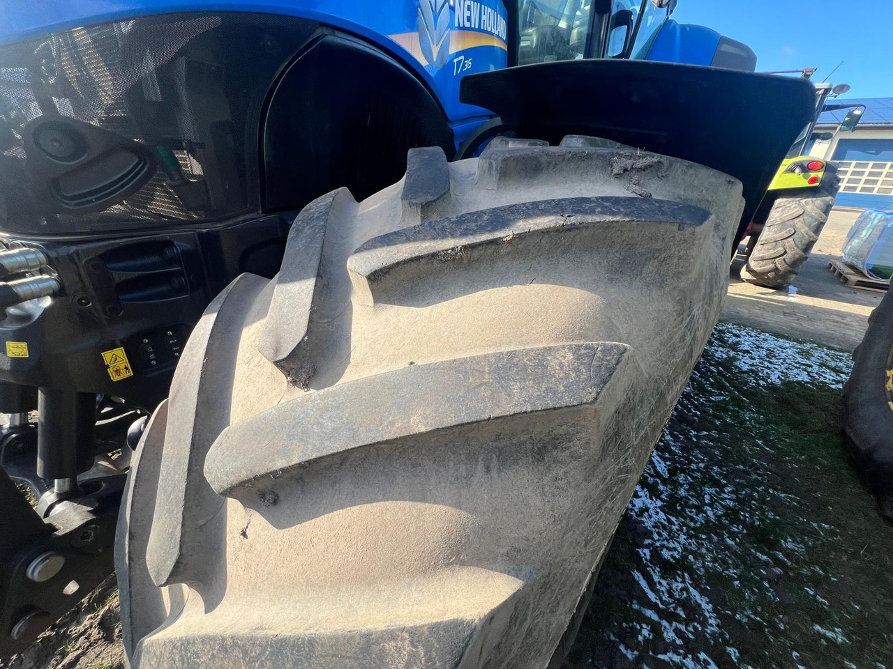 New Holland T7.315 - جرار: صور 5 New Holland T7.315 - جرار: صور 5
