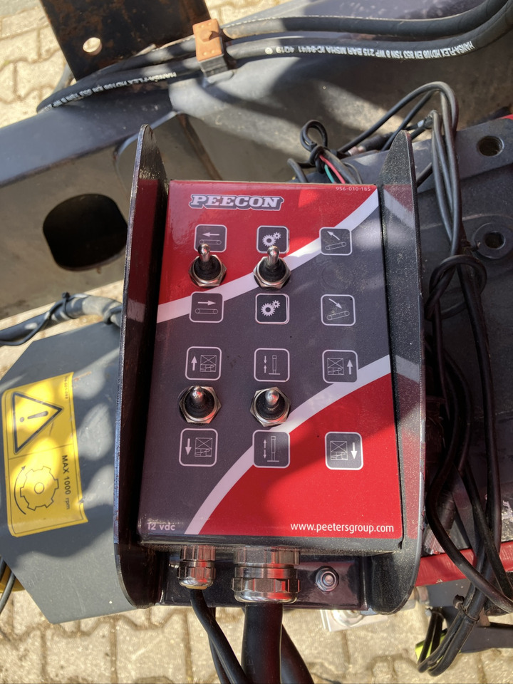 Peecon Biga 20-215 Twin Plus - آلة خلط وتوزيع الأعلاف: صور 3 Peecon Biga 20-215 Twin Plus - آلة خلط وتوزيع الأعلاف: صور 3