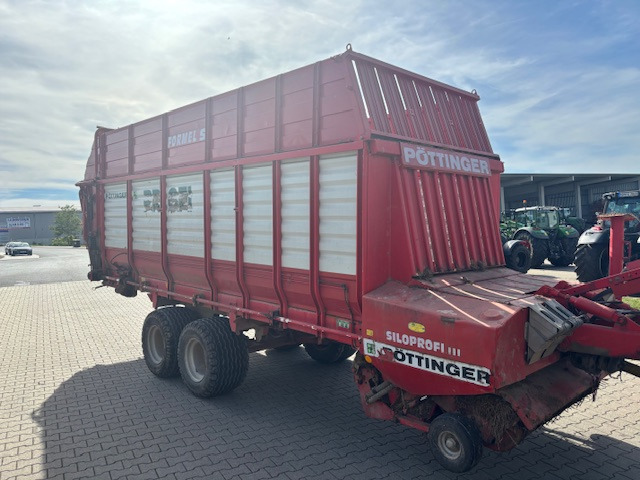 Pöttinger Silo Profi 3 - مقطورات الاعلاف: صور 4 Pöttinger Silo Profi 3 - مقطورات الاعلاف: صور 4