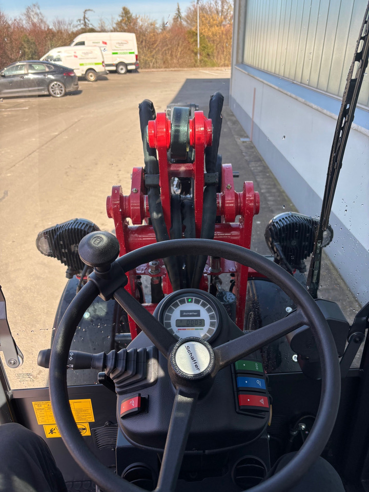 Schäffer Hoflader 23e - اللودر بعجل: صور 4 Schäffer Hoflader 23e - اللودر بعجل: صور 4