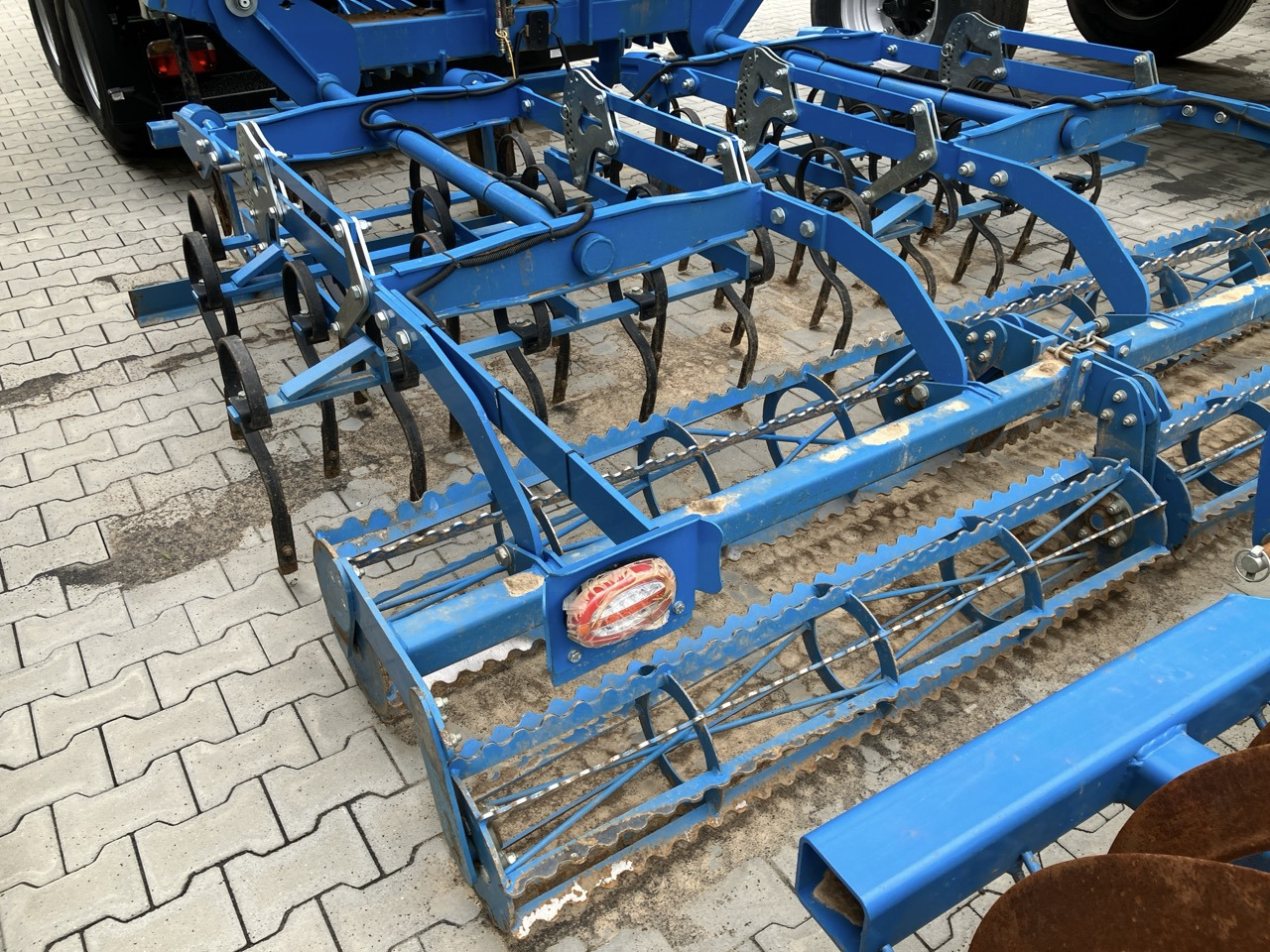 Tigges Saatbettkombi 6m hydr. - الأمشاط الزراعية: صور 4 Tigges Saatbettkombi 6m hydr. - الأمشاط الزراعية: صور 4