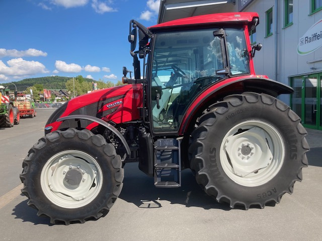 Valtra A105 MH4 - جرار: صور 1 Valtra A105 MH4 - جرار: صور 1