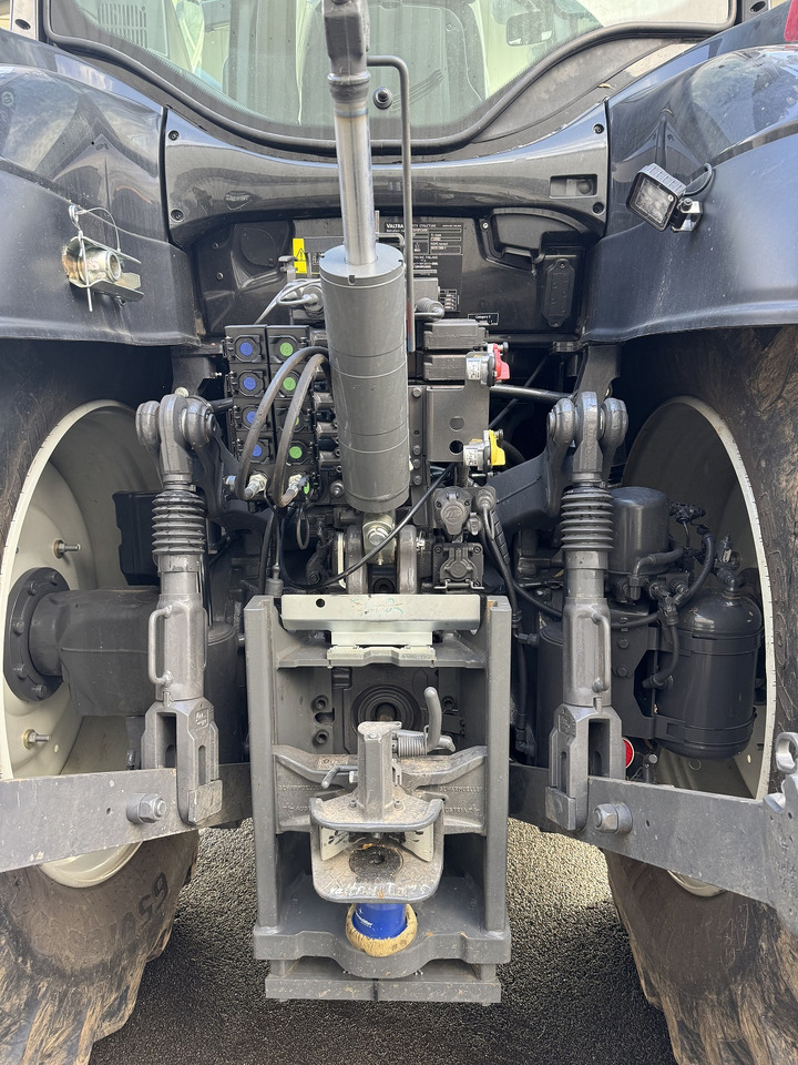 Valtra T195 V 2A1 - جرار: صور 2 Valtra T195 V 2A1 - جرار: صور 2