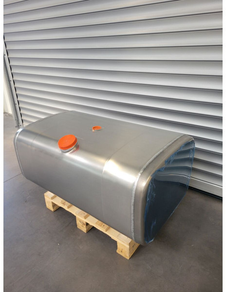 Iveco Stralis Trakker - خزان وقود - شاحنة: صور 3 Iveco Stralis Trakker - خزان وقود - شاحنة: صور 3