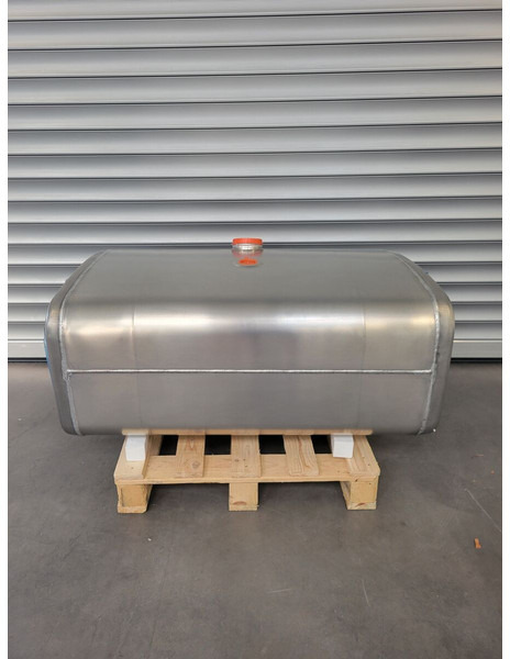 Iveco Stralis Trakker - خزان وقود - شاحنة: صور 5 Iveco Stralis Trakker - خزان وقود - شاحنة: صور 5