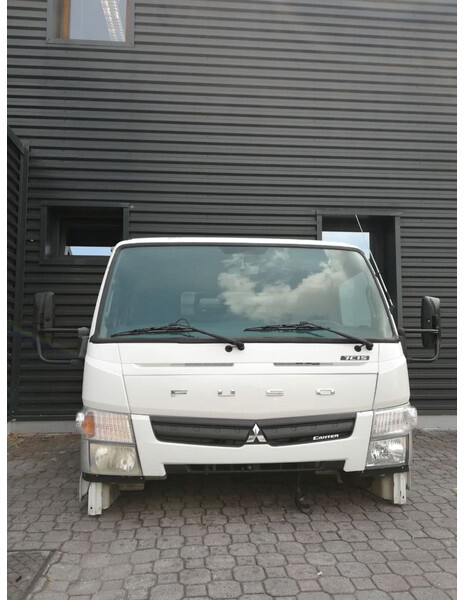 Mitsubishi Fuso CANTER C TYPE MODEL Euro 6, Euro 5, EEV - الكابينة والداخلية - شاحنة: صور 4 Mitsubishi Fuso CANTER C TYPE MODEL Euro 6, Euro 5, EEV - الكابينة والداخلية - شاحنة: صور 4
