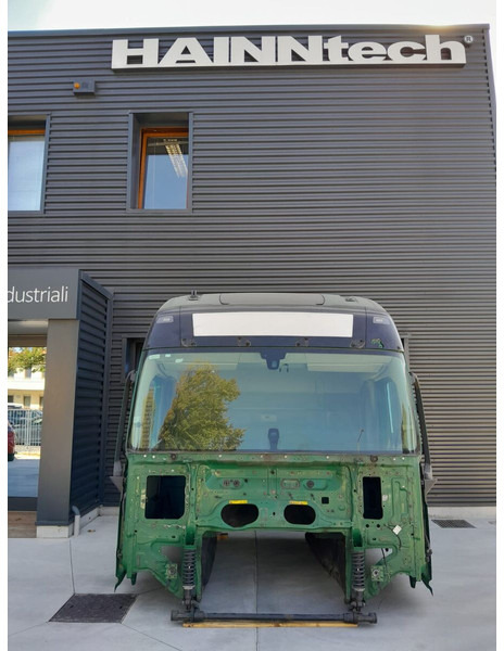 Volvo FH4 - الكابينة والداخلية - شاحنة: صور 1 Volvo FH4 - الكابينة والداخلية - شاحنة: صور 1