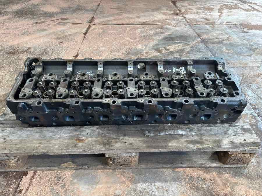 MAN CYLINDERHEAD 51.03100-6752 - المحرك و قطع الغيار - شاحنة: صور 1 MAN CYLINDERHEAD 51.03100-6752 - المحرك و قطع الغيار - شاحنة: صور 1