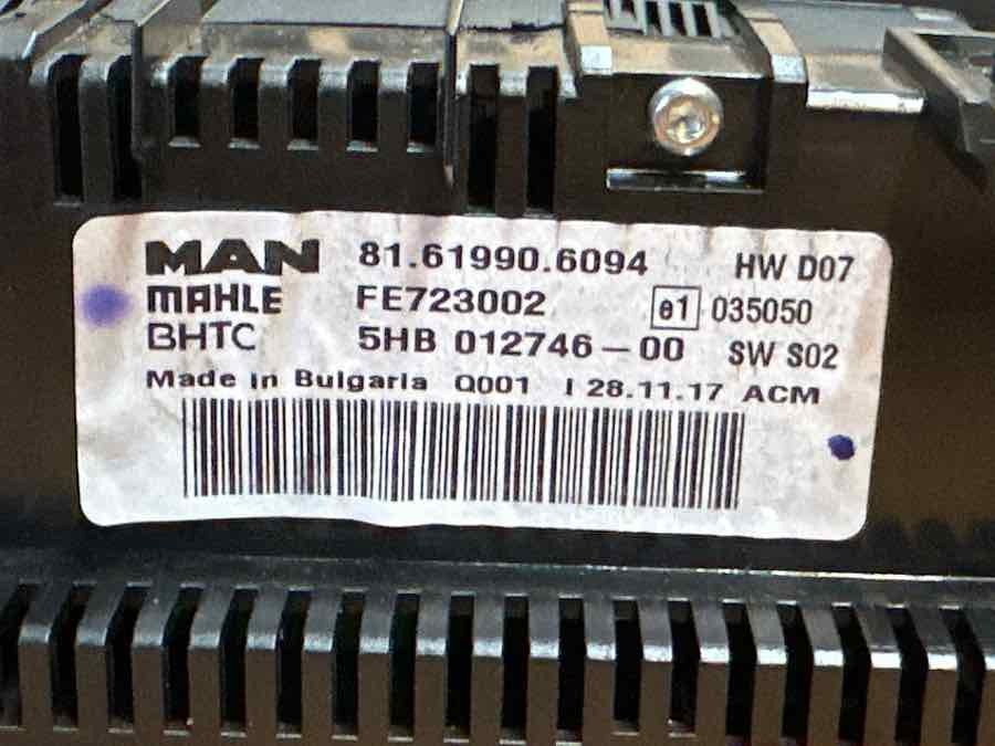 MAN ECU MODULE HEATING 81.61990-6094 - النظام الكهربائي - شاحنة: صور 3 MAN ECU MODULE HEATING 81.61990-6094 - النظام الكهربائي - شاحنة: صور 3