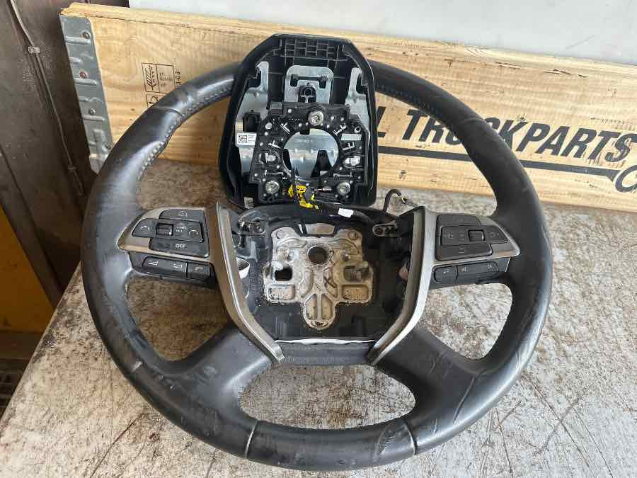 MAN STEERING WHEEL 81.46430-6063 - قيادة السيارة - شاحنة: صور 2 MAN STEERING WHEEL 81.46430-6063 - قيادة السيارة - شاحنة: صور 2