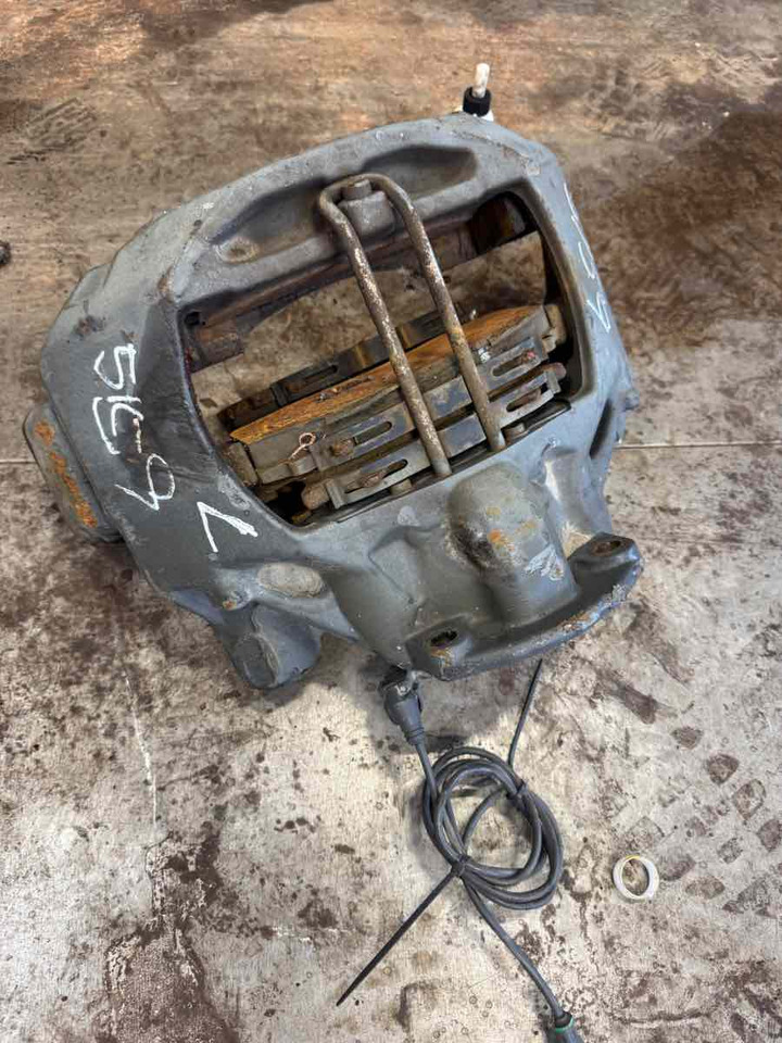 MERCEDES LEFT SIDE CALIBER A0054201383 - السرج - شاحنة: صور 3 MERCEDES LEFT SIDE CALIBER A0054201383 - السرج - شاحنة: صور 3