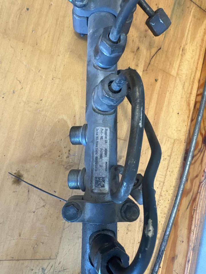 SCANIA ACCUMULATOR RH 2127080 - نظام الوقود - شاحنة: صور 2 SCANIA ACCUMULATOR RH 2127080 - نظام الوقود - شاحنة: صور 2