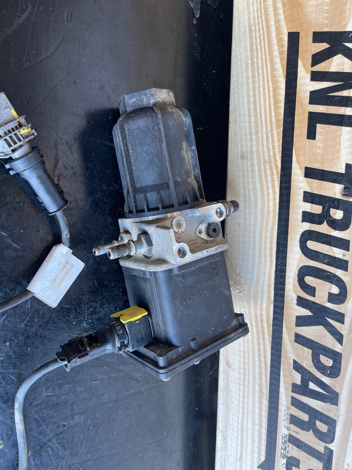 SCANIA ADBLUE PUMP 2655852 - نظام الوقود - شاحنة: صور 2 SCANIA ADBLUE PUMP 2655852 - نظام الوقود - شاحنة: صور 2