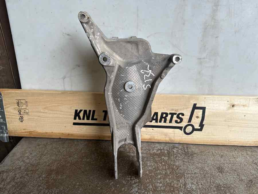 SCANIA BRACKET 1912829 - الإطار / الشاسيه - شاحنة: صور 2 SCANIA BRACKET 1912829 - الإطار / الشاسيه - شاحنة: صور 2