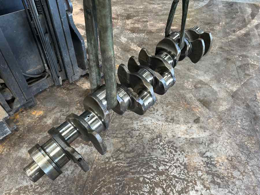 SCANIA CRANKSHAFT 2176830 - المحرك و قطع الغيار - شاحنة: صور 3 SCANIA CRANKSHAFT 2176830 - المحرك و قطع الغيار - شاحنة: صور 3