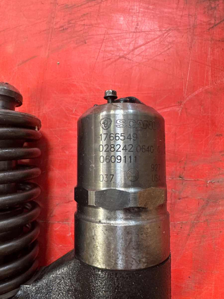 SCANIA INJECTOR 1766549 - نظام الوقود - شاحنة: صور 2 SCANIA INJECTOR 1766549 - نظام الوقود - شاحنة: صور 2