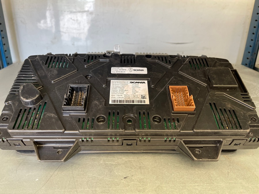 SCANIA NSTRUMENT ICL 2627466 - لوحة القيادة - شاحنة: صور 2 SCANIA NSTRUMENT ICL 2627466 - لوحة القيادة - شاحنة: صور 2