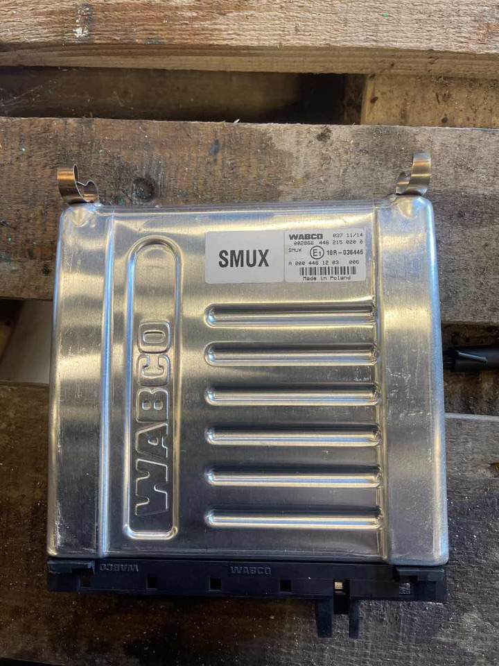 SETRA / MERCEDES ECU SMUX A0004461203 - كتلة التحكم - حافلة: صور 1 SETRA / MERCEDES ECU SMUX A0004461203 - كتلة التحكم - حافلة: صور 1