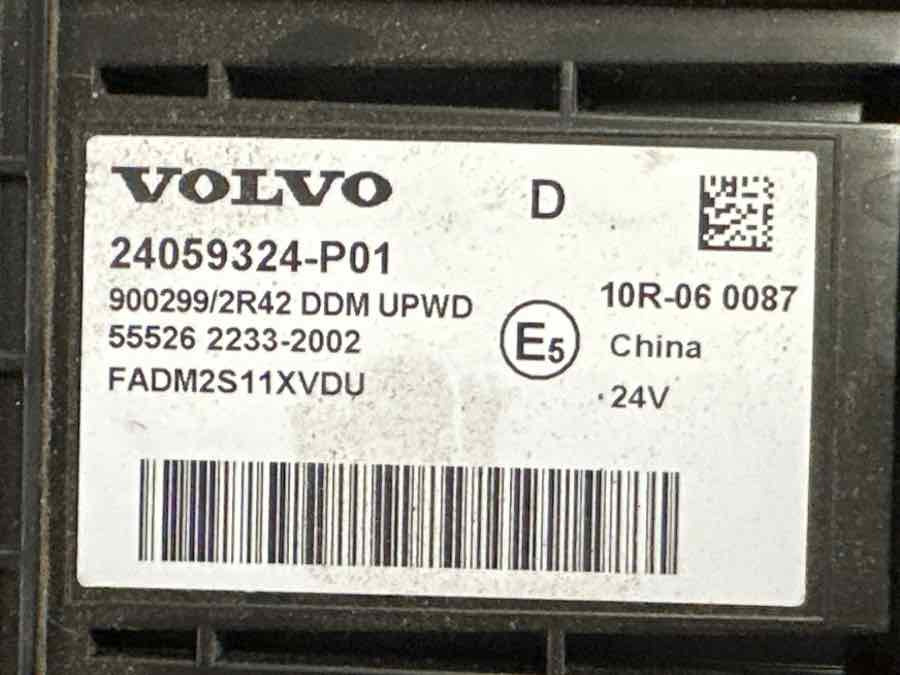 VOLVO ECU CONTROL UNIT 24059324 - النظام الكهربائي - شاحنة: صور 3 VOLVO ECU CONTROL UNIT 24059324 - النظام الكهربائي - شاحنة: صور 3