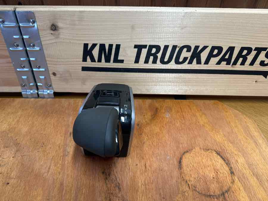 VOLVO GEAR LEVER 22719325 - الكابينة والداخلية - شاحنة: صور 1 VOLVO GEAR LEVER 22719325 - الكابينة والداخلية - شاحنة: صور 1