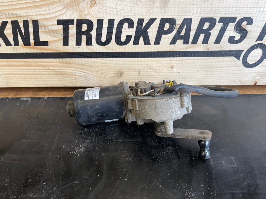 VOLVO WIPER MOTOR 84194650 - الكابينة والداخلية - شاحنة: صور 1 VOLVO WIPER MOTOR 84194650 - الكابينة والداخلية - شاحنة: صور 1