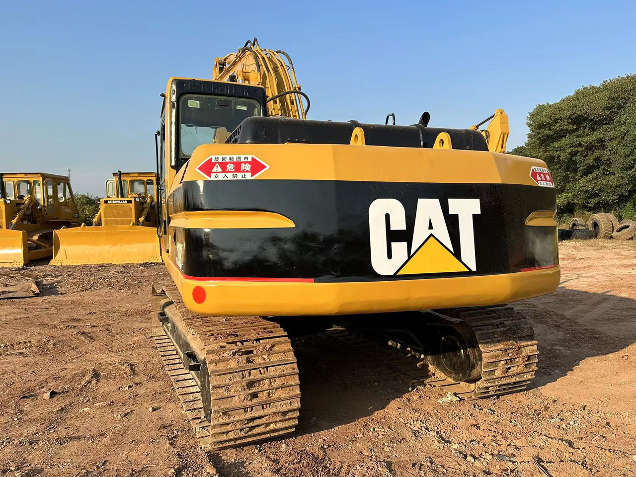 CAT 320B excavator - حفارات زحافة: صور 5 CAT 320B excavator - حفارات زحافة: صور 5