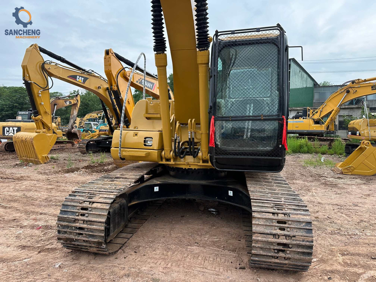 CAT 320CL - حفارات زحافة: صور 4 CAT 320CL - حفارات زحافة: صور 4