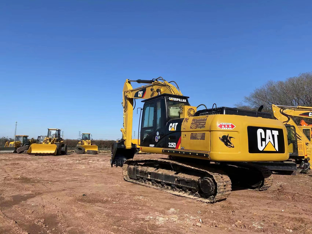 CAT 325D excavator - حفارات زحافة: صور 4 CAT 325D excavator - حفارات زحافة: صور 4