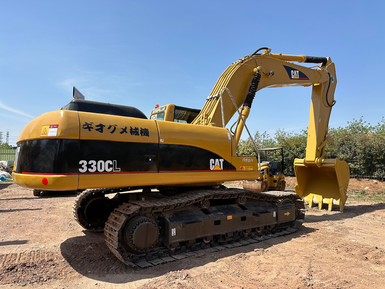 CAT 330CL - حفارات زحافة: صور 2 CAT 330CL - حفارات زحافة: صور 2