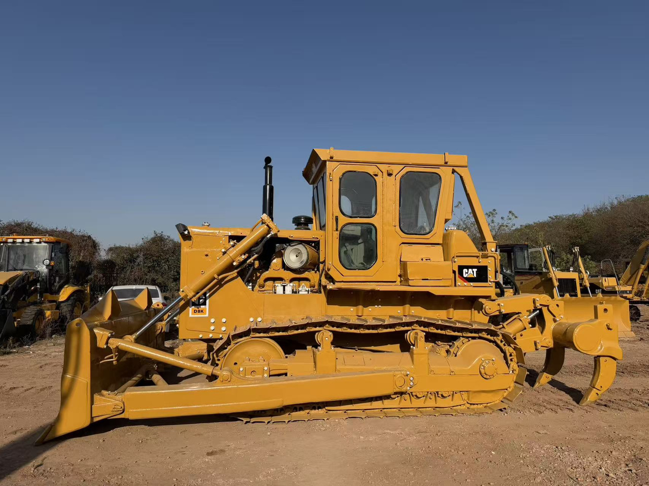 CAT D8K - بلدوزر: صور 4 CAT D8K - بلدوزر: صور 4