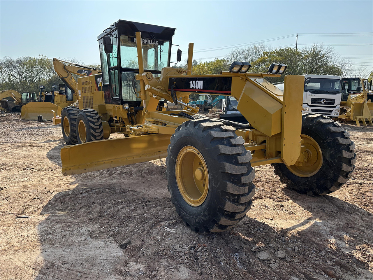CATERPILLAR 140H - آلة تسوية الأرض: صور 2 CATERPILLAR 140H - آلة تسوية الأرض: صور 2